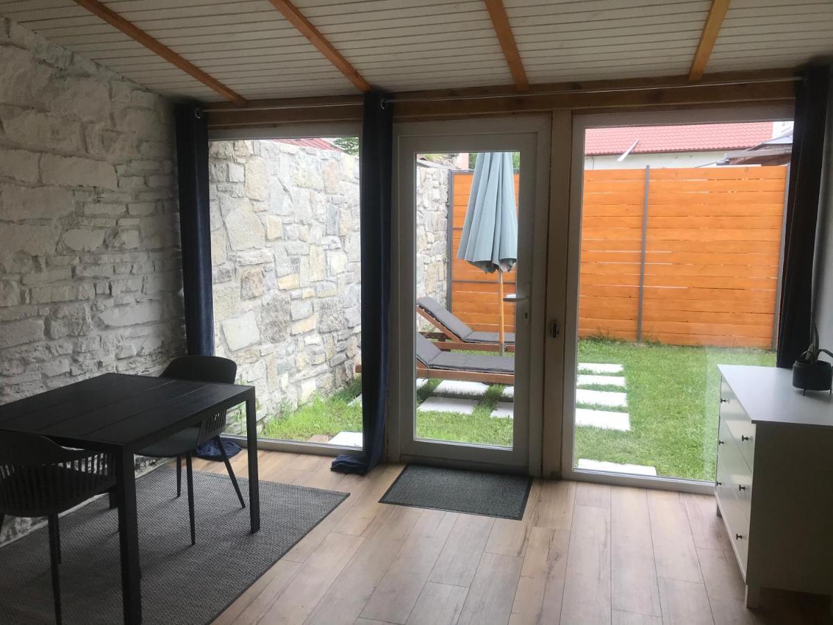 Tatsopus Villa Kamyanets-Podilski Dış mekan fotoğraf