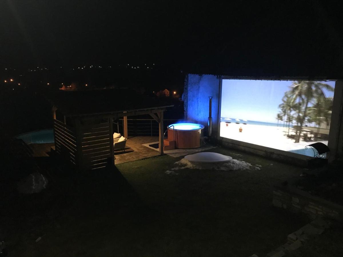 Tatsopus Villa Kamyanets-Podilski Dış mekan fotoğraf